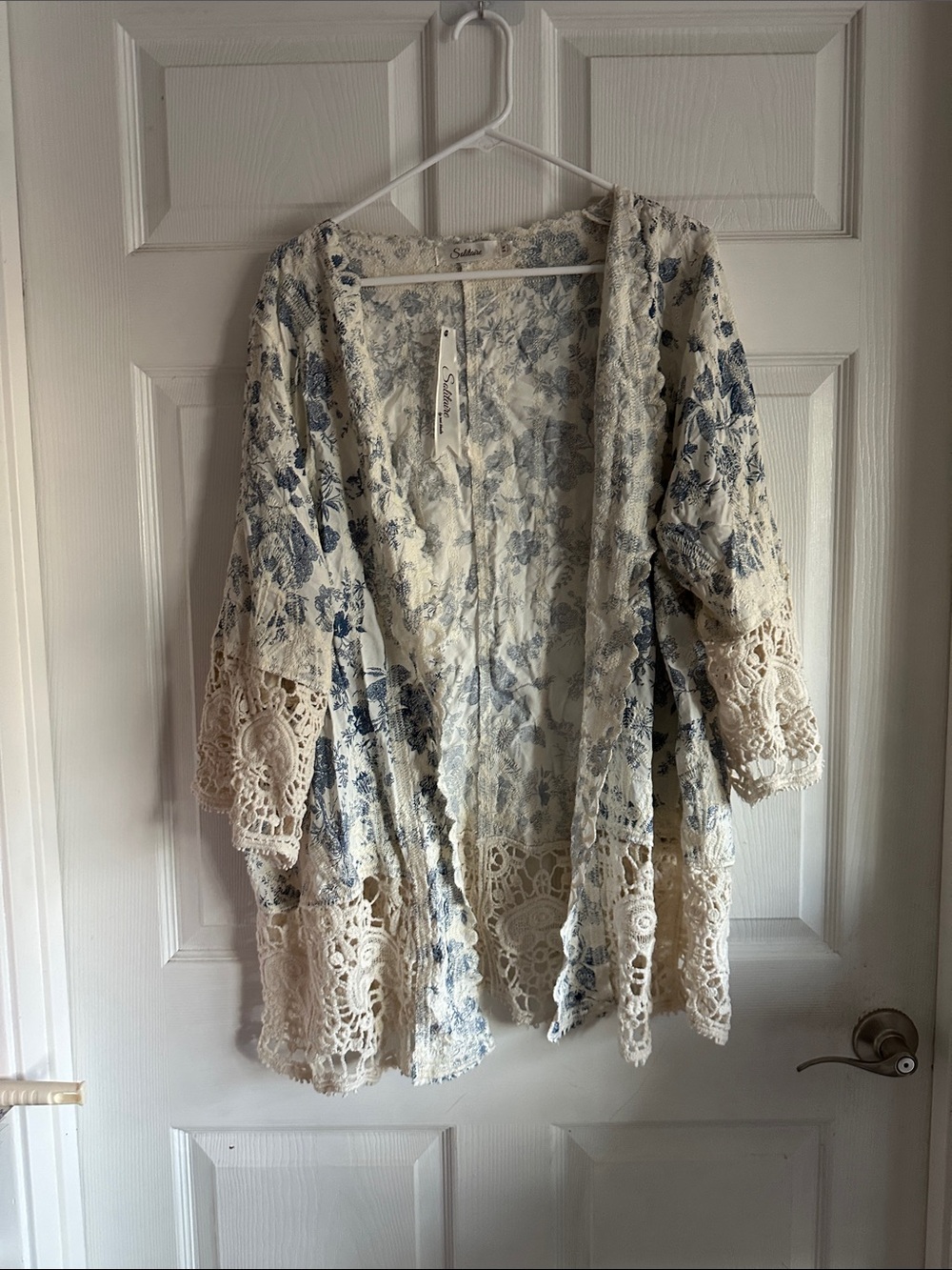 Solitaire Cream and Light Blue Crochet-Trim Top